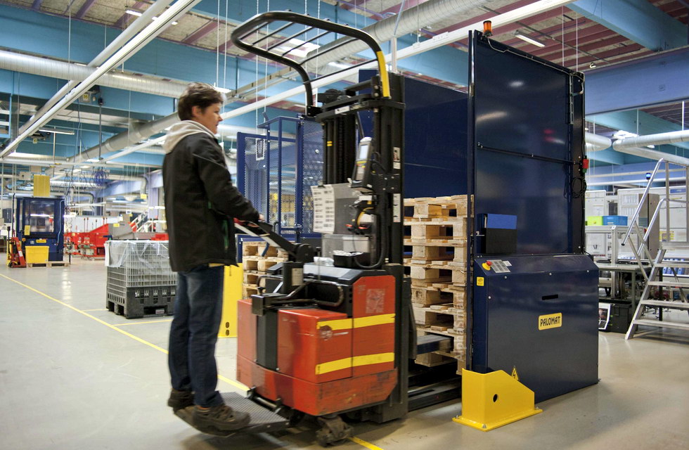 卡板堆疊機案例